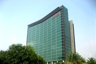 Globacom and Huawei seal US750 million infrastructure deal
