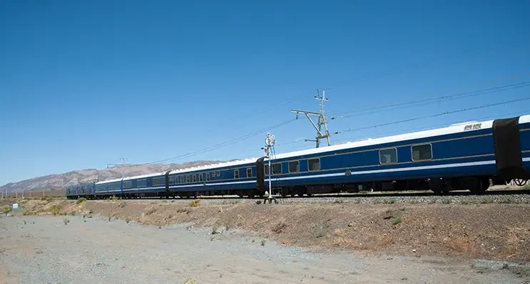 Airtel Africa and Eutelsat OneWeb have achieved a milestone by successfully testing high-speed satellite internet on a moving train across sub-Saharan Africa Moving_train